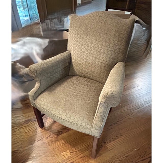 Like new upholstered traditional side chair with Cherry or Mahogany wood legs!