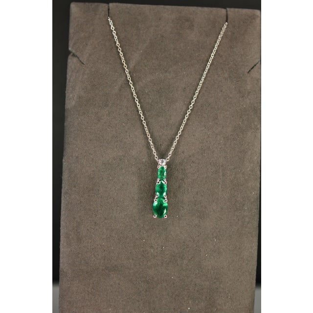 Oval Shape Drop Shape Emerald Diamond 18 Karat White Gold Chain Pendant Necklace For Sale - Image 11 of 15