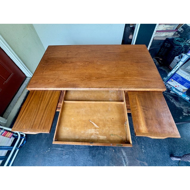 1950s Leopold Executive Desk With Drop-Front Keyboard/Typewriter Drawer- Mid-Century Modern Walnut Desk For Sale - Image 10 of 17
