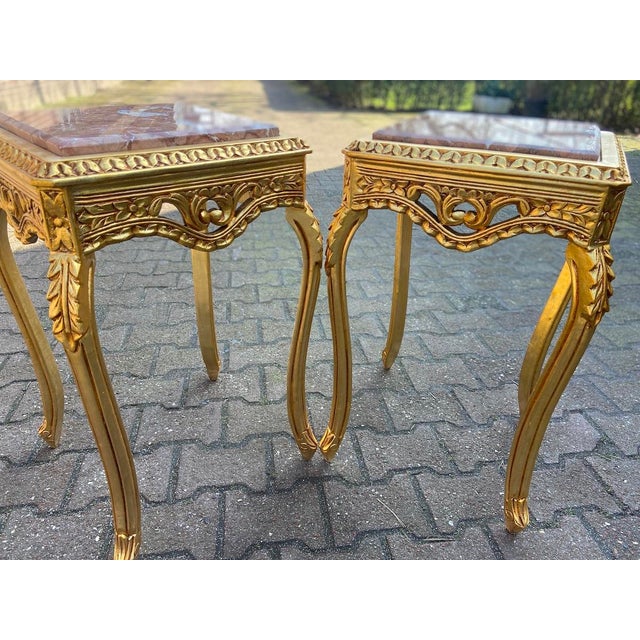 1990s French Louis XVI Gold Pink Marble Side Tables Pair For Sale - Image 16 of 17
