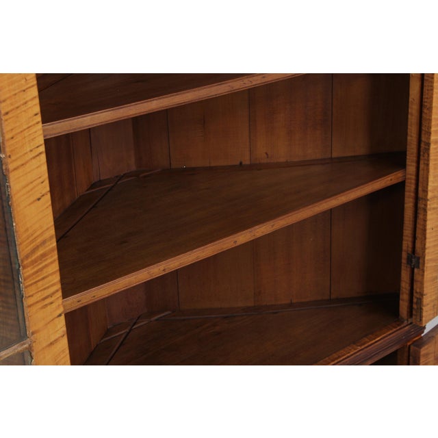 19th Century American Early 17th C. Tiger Maple Corner China Cabinet For Sale - Image 5 of 14