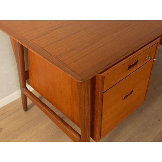 Arne Vodder Danish Desk by Arne Vodder for GV Møbler, 1960s For Sale - Image 4 of 12