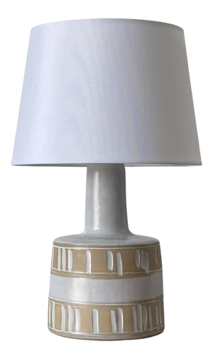 Vintage Martz White and Tan Ceramic Table Lamp