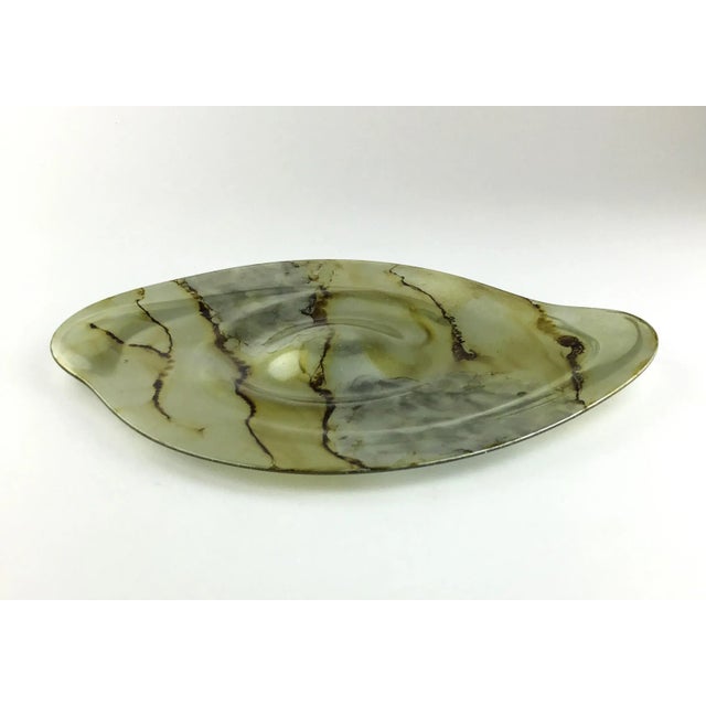 Artisan Abstract Glass Fruit Platter Plate Mexico For Sale - Image 13 of 13