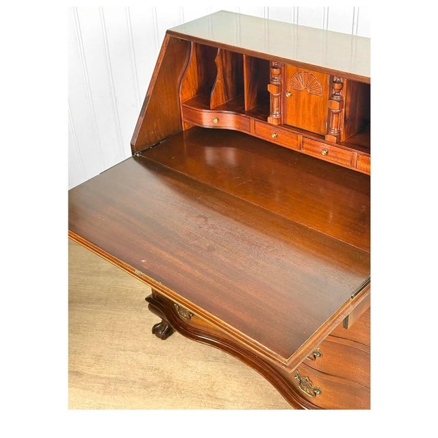 Chippendale Antique Chippendale Mahogany Oxbow Drop Front Secretary Desk For Sale - Image 3 of 5