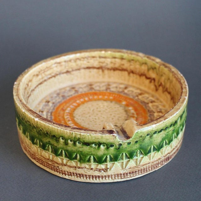 Mid-Century Modern Italian Sahara Ceramic Ashtray by Aldo Londi for Bitossi, 1960s, in None conditions. Designed 1960 to 1969