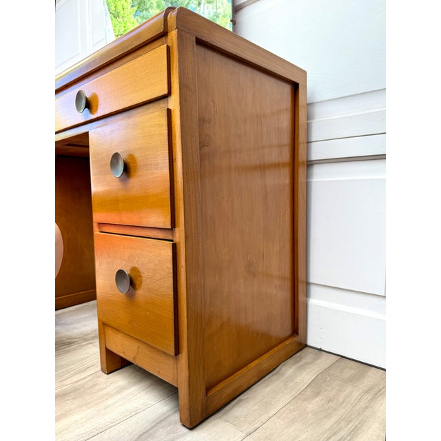 1940s John Stuart Blonde Wood 3-Piece Vanity, Mirror & Bentwood Stool For Sale - Image 15 of 18