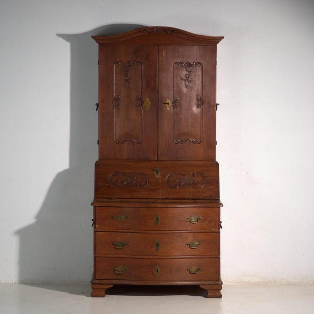 Brown Antique Oak Bookcase, Central Europe, 1850 For Sale - Image 8 of 18