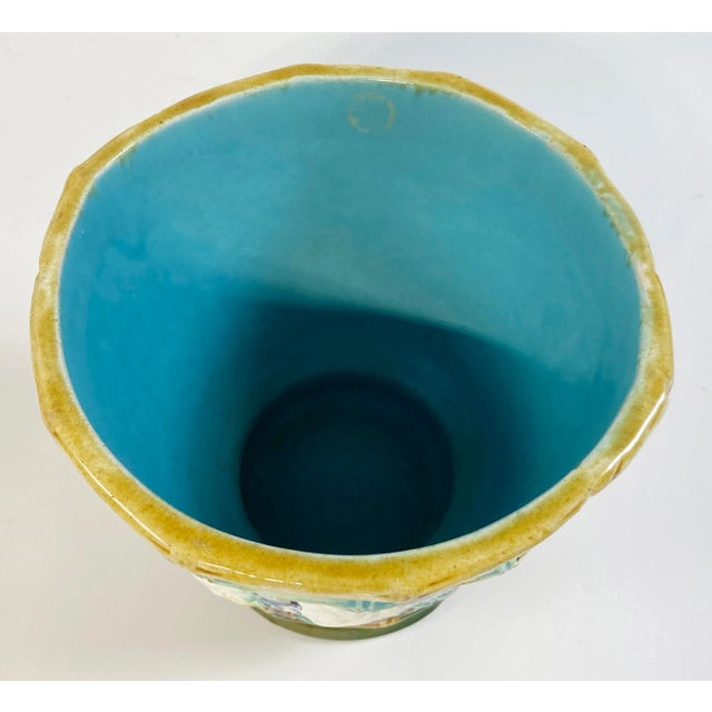 Early 20th Century Antique Ceramic English Majolica Dove Planter Jardiniére For Sale - Image 5 of 5