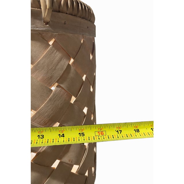 Wood 18 Inch Vintage Boho Style Late 1980s Coastal Handwoven Reed Storage Basket – Rounded Square Form For Sale - Image 7 of 14