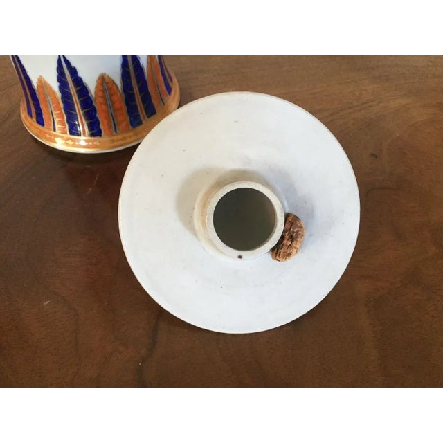 19th Century Chinese Export Porcelain Baluster Vase & Cover For Sale In New York - Image 6 of 10