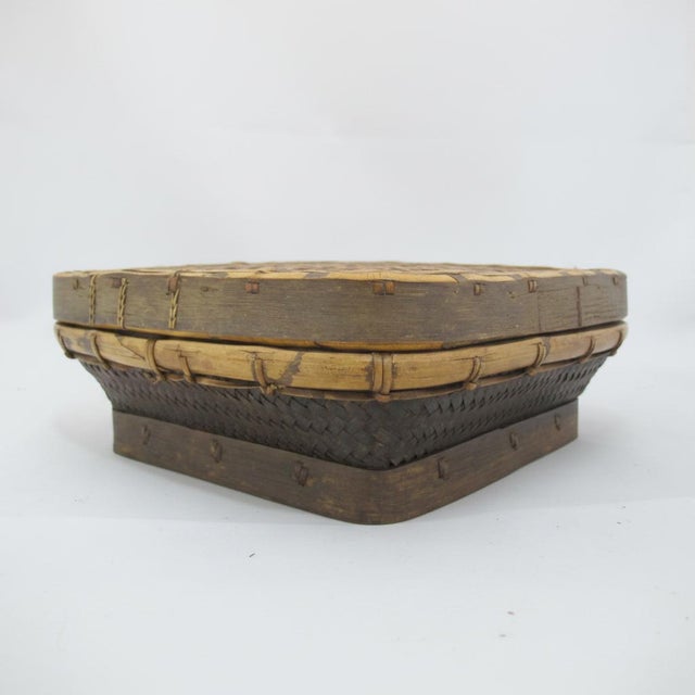 Wood Filipino Ifugao Huop Handwoven Square Lidded Rice Basket Box For Sale - Image 7 of 9