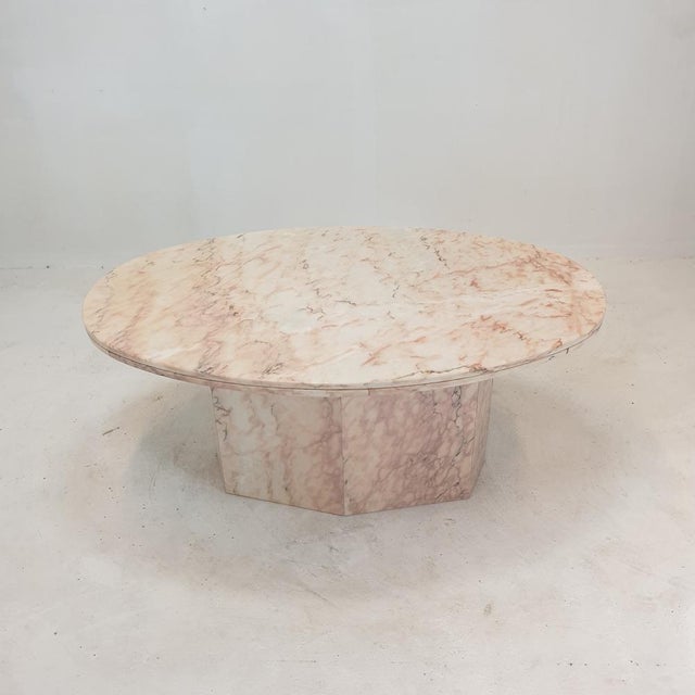 Italian Oval Marble Coffee Table, 1970s For Sale - Image 11 of 18
