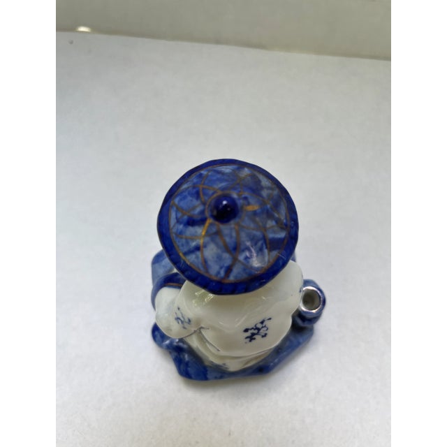 Mid 20th Century Chinese Blue and White Porcelain Fisherman Statue For Sale - Image 5 of 7