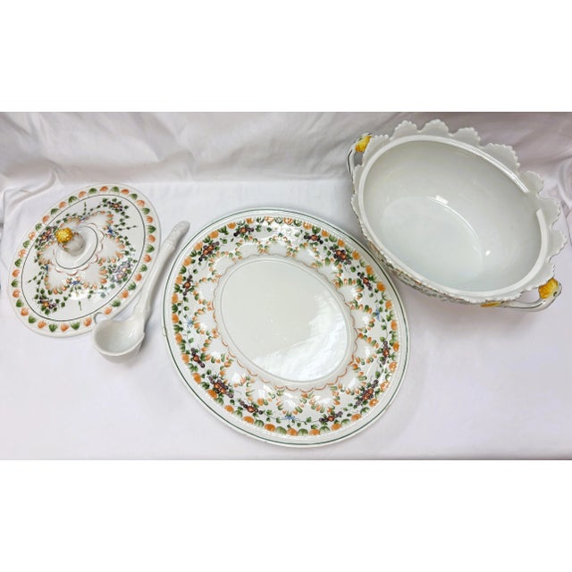 Ceramic Mid 20th Century Italian Lidded Soup Tureen With Saucer and Ladle For Sale - Image 7 of 12