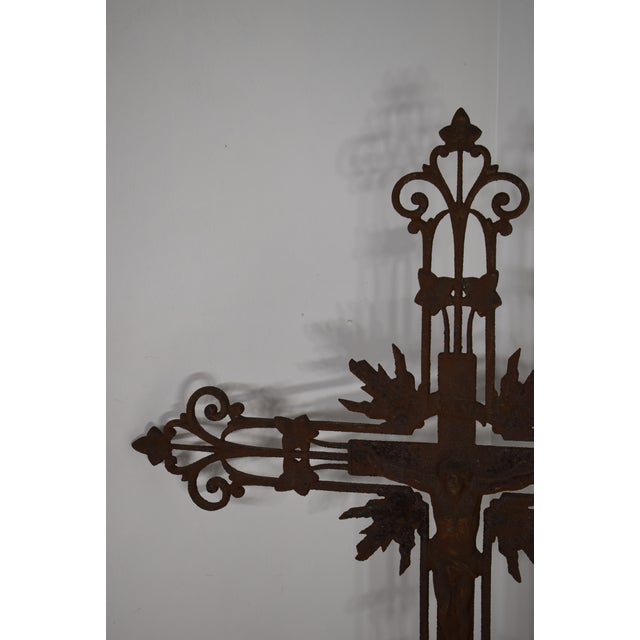 French 19th-Century French Cast Iron Cross W/Tips For Sale - Image 3 of 6