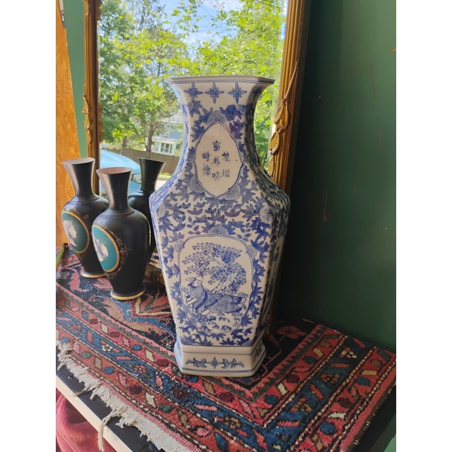 Antique Chinese Blue and White Porcelain Vase For Sale In Boston - Image 6 of 9