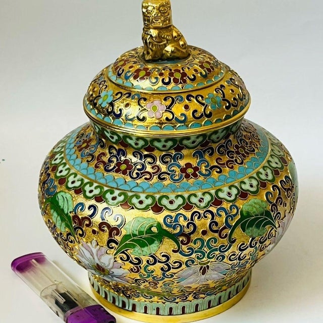 Vintage Cloisonné Enamel Lidded Jar – Gilt Ground With Lion Finial, Floral Motif For Sale - Image 9 of 9