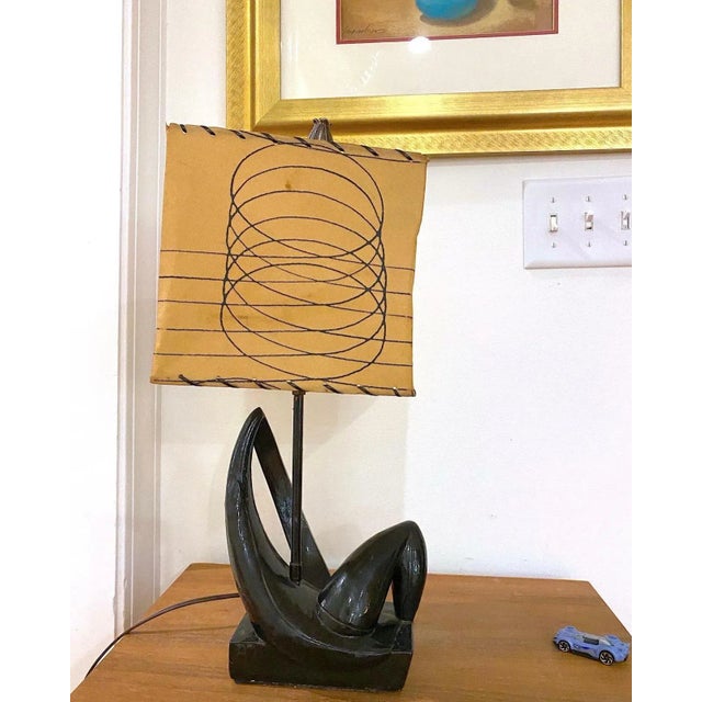 Space Age Sculptural Table Lamp With Original Fiberglass Shade For Sale In Charleston - Image 6 of 11