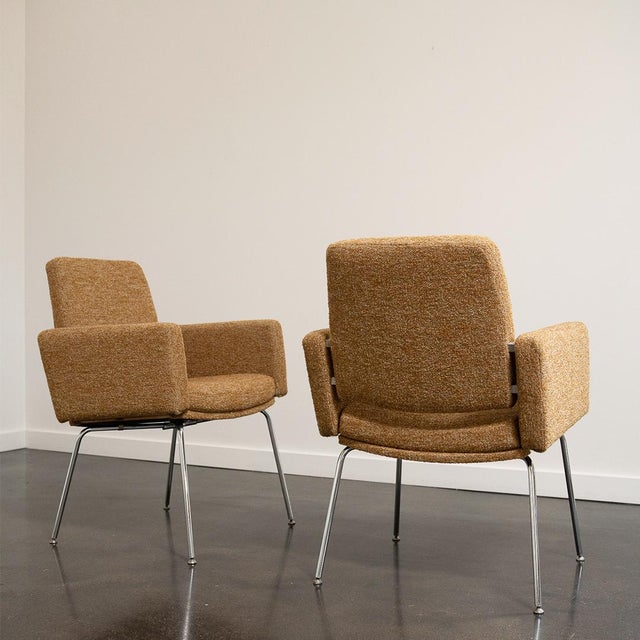 Mid-Century Modern Pair of Mid-Century Modern Armchairs by Jg Furniture For Sale - Image 3 of 8