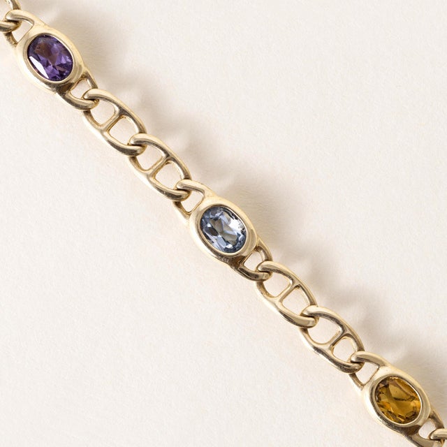 1990s Vintage 14k Gold Multi Gemstone Bezel Curb Chain Link Bracelet For Sale - Image 5 of 8