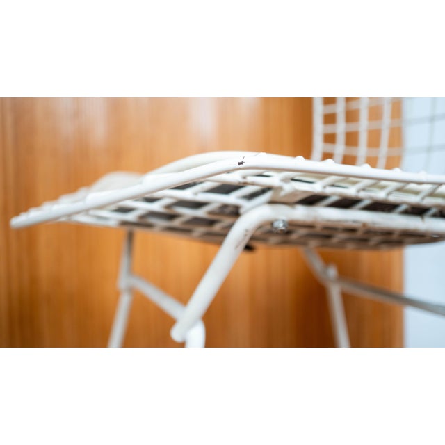 Vintage Knoll Bertoia White Side Chair For Sale - Image 17 of 18