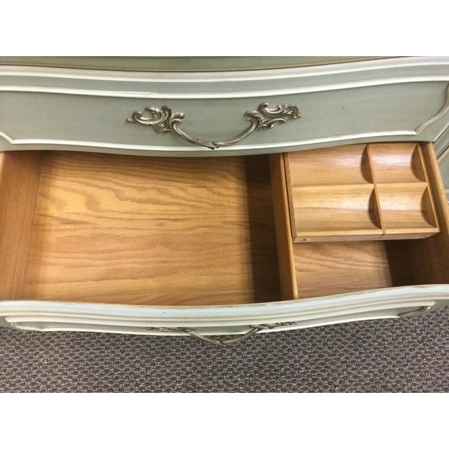Thomasville 1960s French Dresser in Robin's Egg Blue With 2 Mirrors For Sale - Image 4 of 8