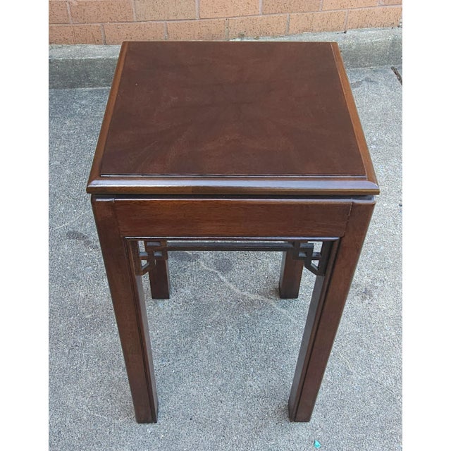 Chinese Drexel Chinese Chippendale Style Mahogany Candle Stand Side Table For Sale - Image 3 of 9
