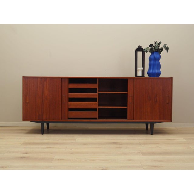 Danish Teak Sideboard from P. Westergaard Mobelfabrik, 1970s For Sale - Image 3 of 17