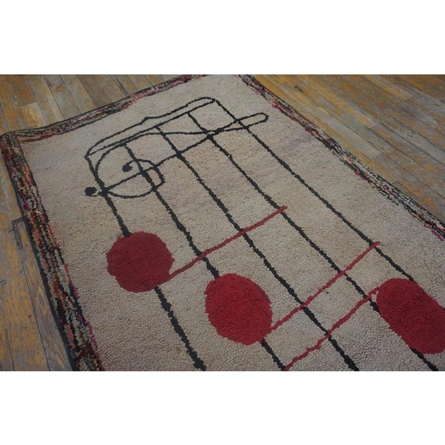 1930s Tan Ecru Folk Art Musical Note Antique American Hooked Rug 3' X 7'5" Woven Wool Carpet For Sale - Image 4 of 12