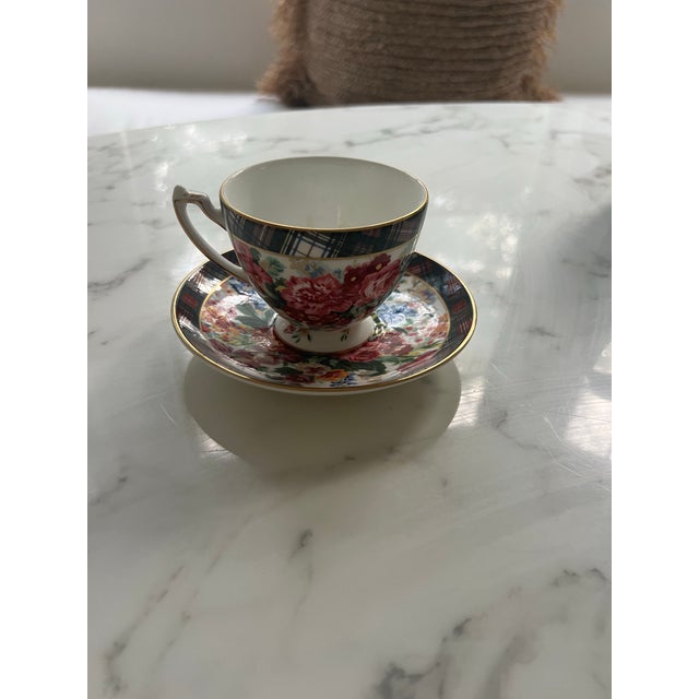 Wedgewood, Ralph Lauren, Hampton floral tea/coffee cups and saucers for 12