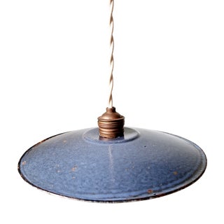 Industrial Pendant Light in Enamelled Sheet Metal, 1940s For Sale