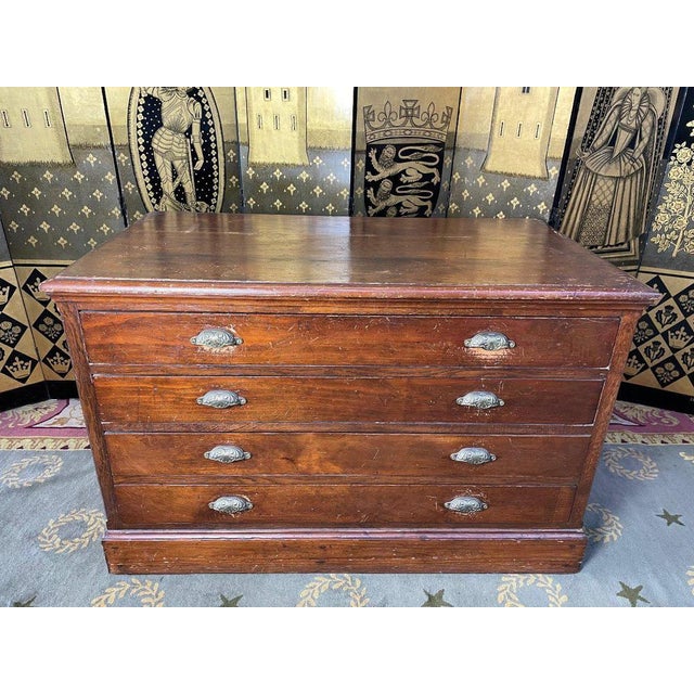 Craft Furniture in Fir, 1900s For Sale - Image 4 of 8