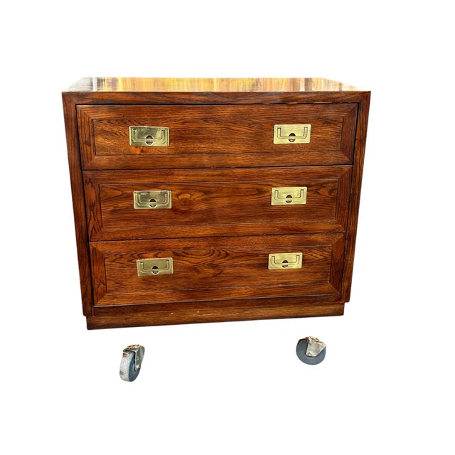 Late 20th Century Henredon Campaign Scene 1 Bachelors Chest Dresser For Sale - Image 9 of 15