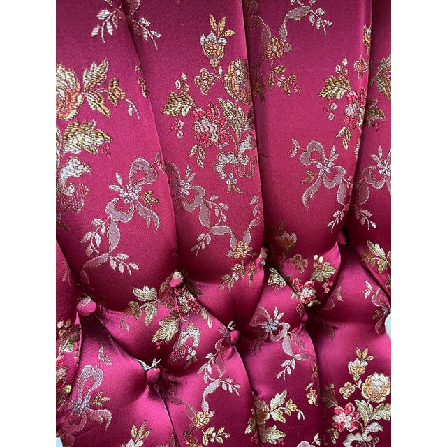 Wood Mid 20th Century 3-Piece Victorian Rococo Revival Style Parlor Suite — Carved Cream & Gold Frames, Burgundy Brocade For Sale - Image 7 of 18