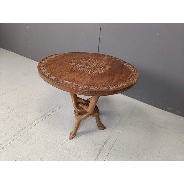 1960s Vintage Tribal Art Side Table, 1960s For Sale - Image 5 of 11