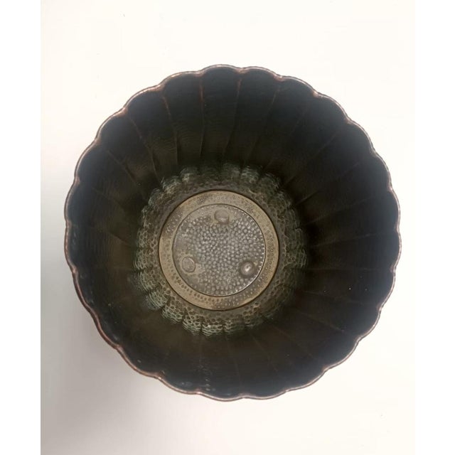 Metal Round Embossed Copper Vase in the style of Egidio Casagrande, 1950s For Sale - Image 7 of 10