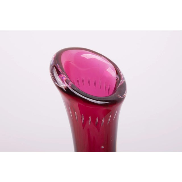 Glass Vase by Vicke Lindstrand for Kosta, 1950s For Sale - Image 7 of 9