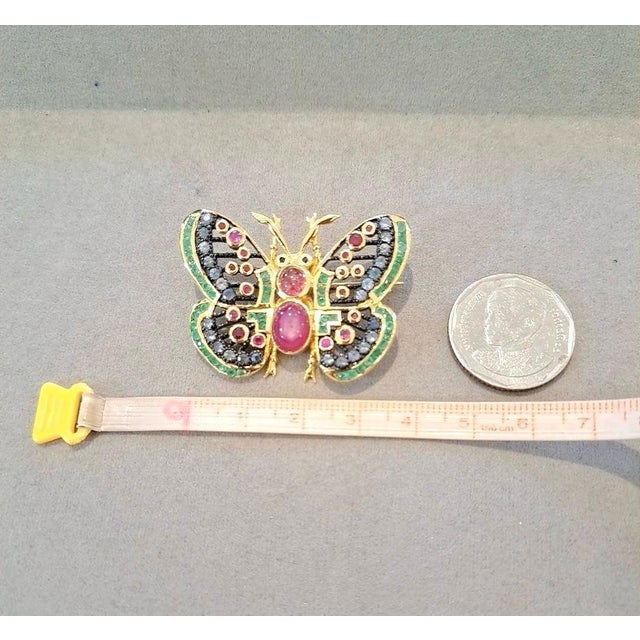Ruby Red Bochic "Orient" Ruby, Multi Sapphires & Spinal Brooch Set In 18K Gold & Silver For Sale - Image 8 of 14