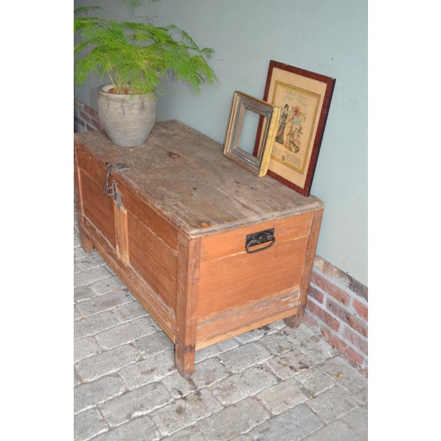 Dutch Pine Blanket Trunk, 1800s For Sale - Image 4 of 8