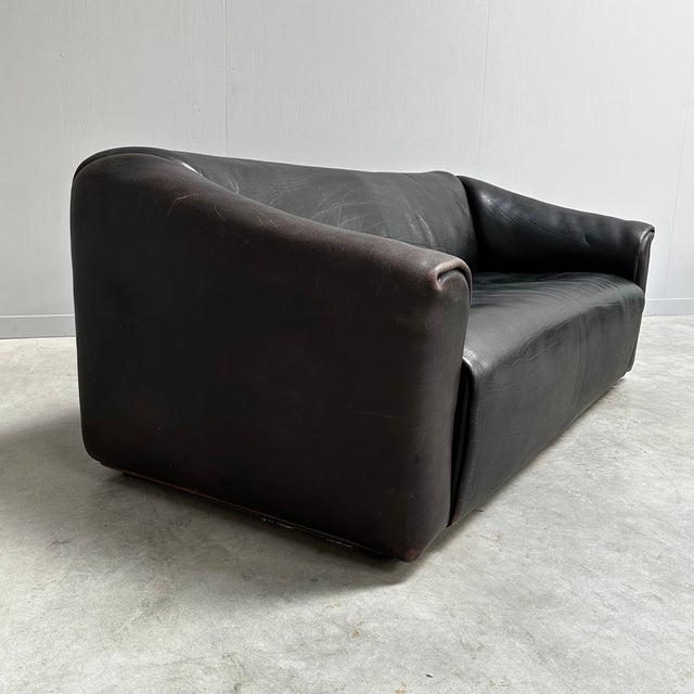 Black DS-47 Sofa in Buffalo Leather from de Sede, Switzerland, 1970s For Sale - Image 8 of 11