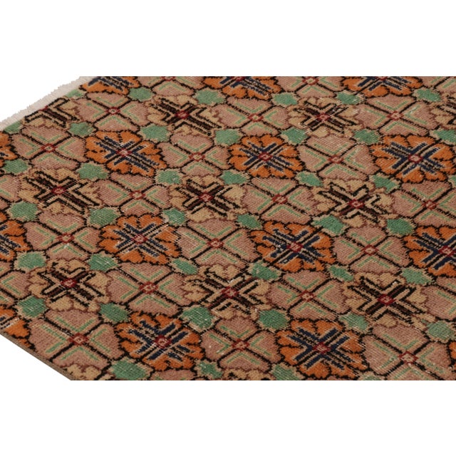 Traditional Vintage Turkish Rug, Brown and Beige With All-Over Floral Patterns – Rug & Kilim For Sale - Image 3 of 8