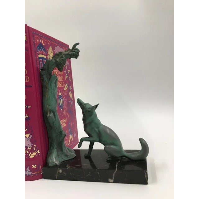 French Art Deco Bookends Representing La Fontaine Fables by Max Le Verrier, 1930s, Set of 2 For Sale - Image 3 of 8