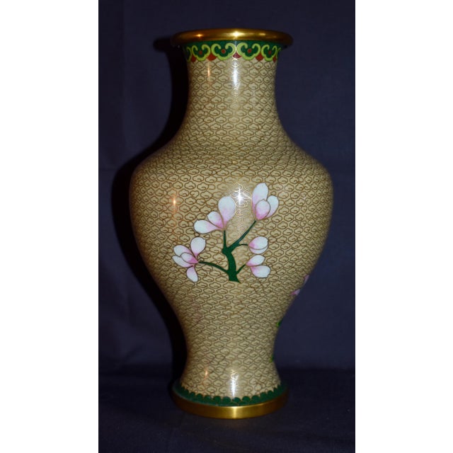 Vintage Chinese Cloisonne Enamel Vases Pair Mirrored Floral Chrysanthemum Mums For Sale - Image 11 of 15