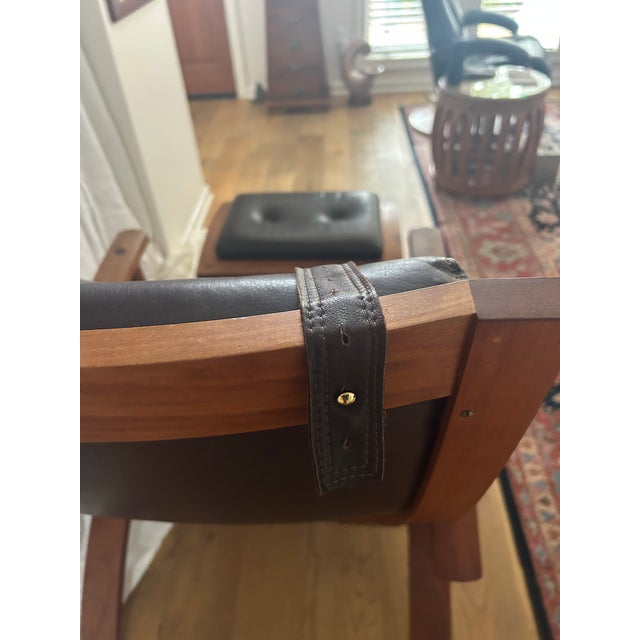 Thomas Moser Cherry Wood & Leather Lounge Chair With Ottoman For Sale - Image 10 of 12