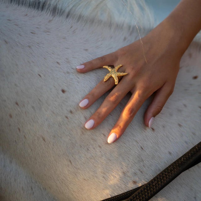 Ocean Spirit Starfish Gold Adjustable Ring, Size 8 For Sale - Image 4 of 7