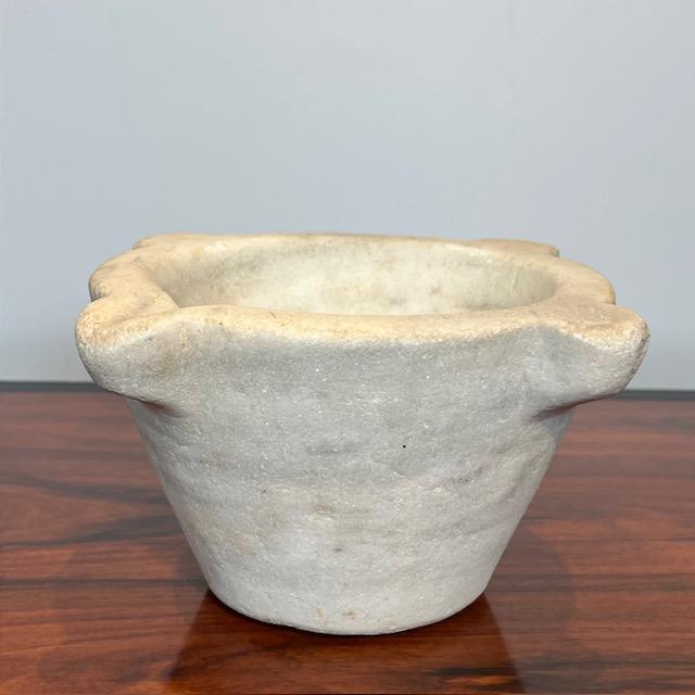 Marble Mortars from 18th Century - Set of 4 For Sale - Image 11 of 18