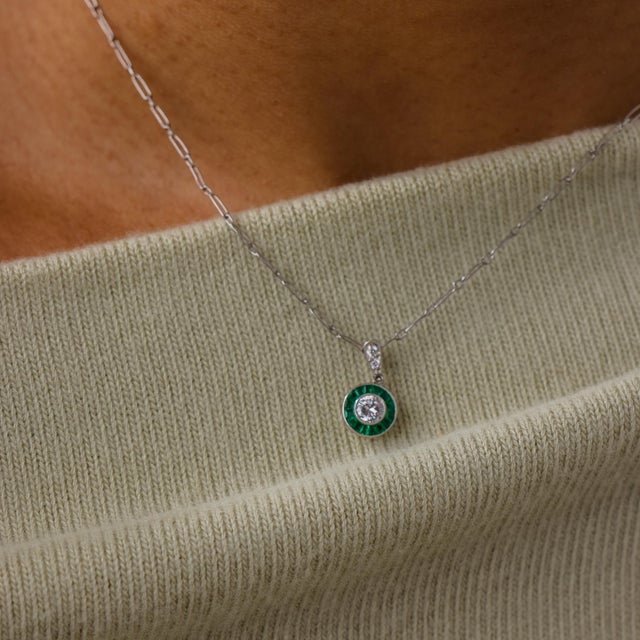 2020s Art Deco Style Diamond Emerald Platinum Target Pendant Necklace For Sale - Image 5 of 6