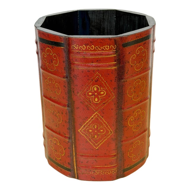 Italian Neoclassical Red Leather Wastepaper Basket or Trash Can, 20th Century For Sale