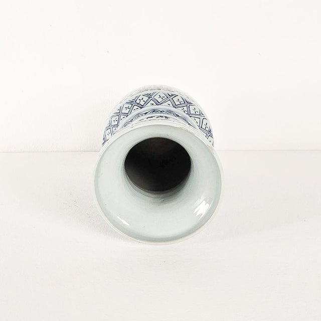 Vintage Classic Blue & White Double Happiness Vase For Sale In San Francisco - Image 6 of 6